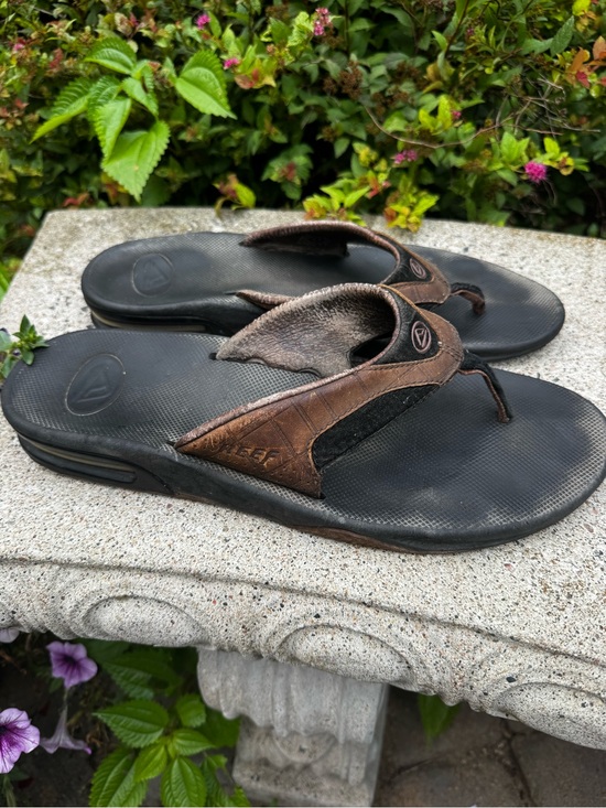 Reef Other - Reef Men's Brown Leather Flip Flops - Brown/Black w/bottle opener